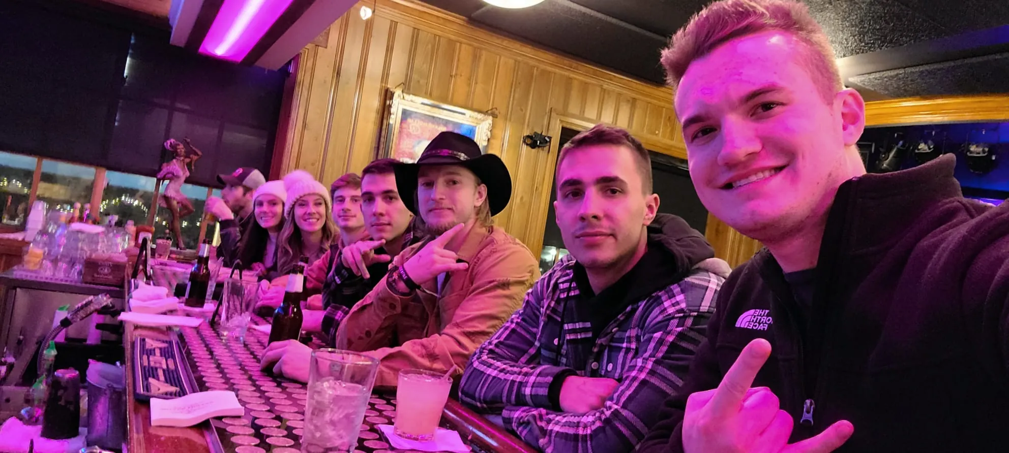Apres ski bar