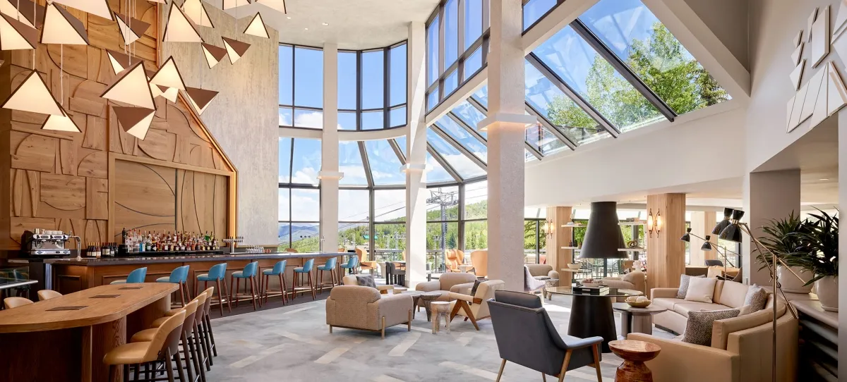 Viewline Resort Snowmass lobby bar